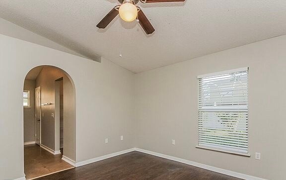 Building Photo - 4821 Petal Pawpaw Ln