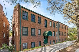 Building Photo - 4866 MacArthur Blvd NW