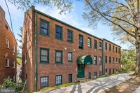 Building Photo - 4866 MacArthur Blvd NW