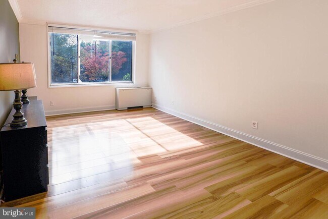 Building Photo - 11801 Rockville Pike