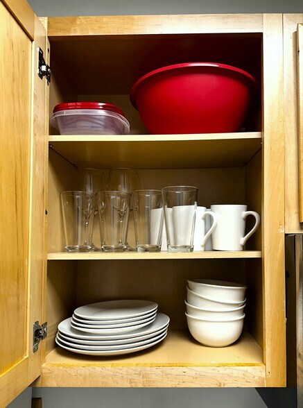 Building Photo - 4417 Romlon St