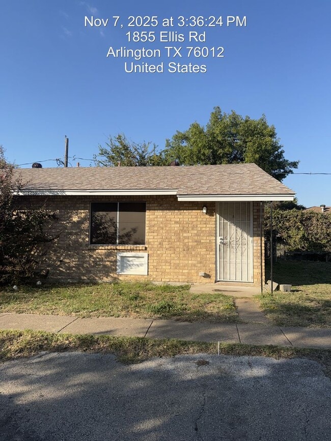 Building Photo - 1855 Ellis Rd