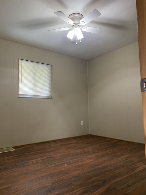 Master Bedroom - 150 Gilmore Dr