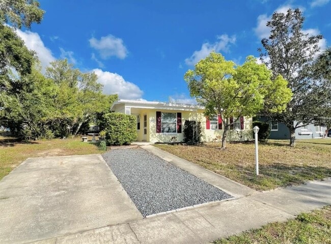 Building Photo - 1246 Newhope Rd