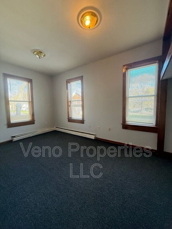 Building Photo - 43 McCrea St