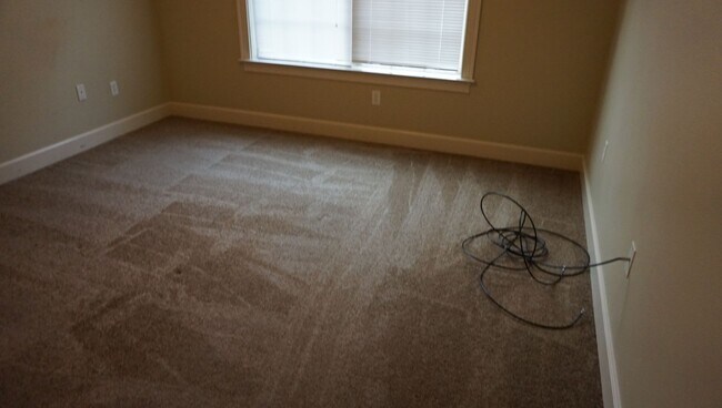 Building Photo - 3406FBarack