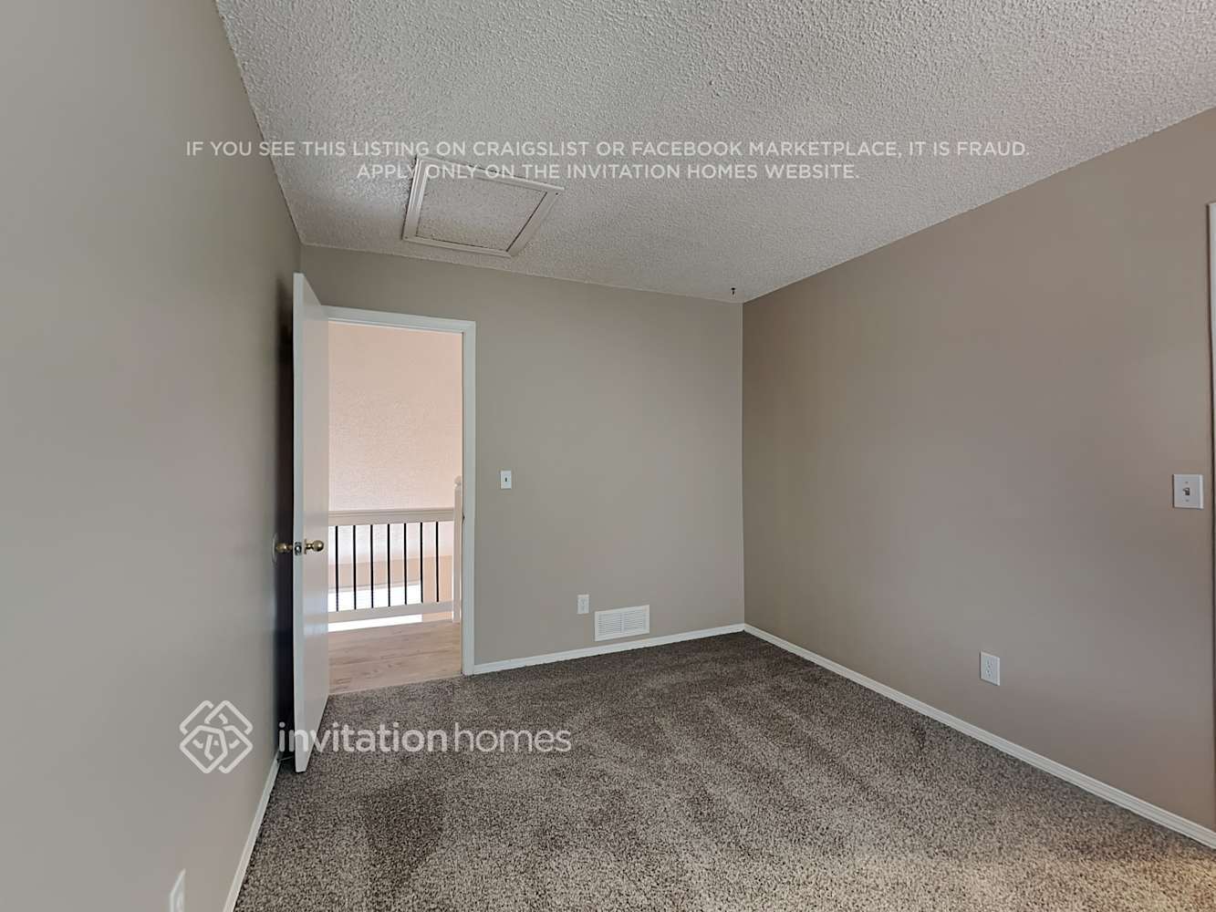 Building Photo - 12053 Ivanhoe Cir
