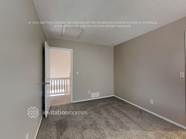 Building Photo - 12053 Ivanhoe Cir