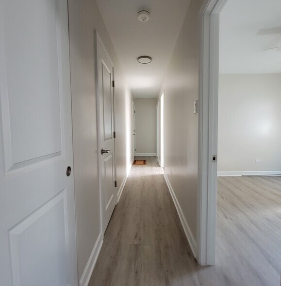 Building Photo - 6537 173rd Pl