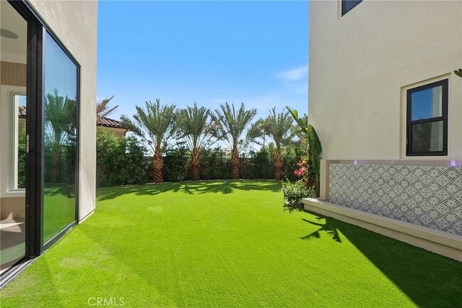 Building Photo - 20448 Liverpool Way