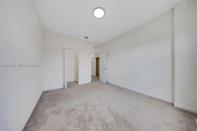 Building Photo - 25272 SW 115th Ave