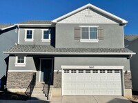 Building Photo - 3037 S Red Pine Dr