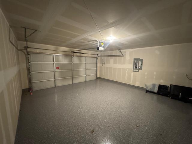 Building Photo - 3045 Tokara St