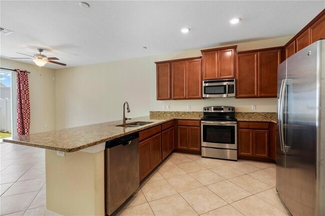 Building Photo - 6476 Sedgeford Dr
