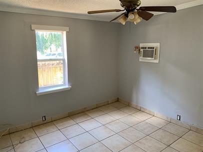 Building Photo - February Move in Special - Receive $300.00 off the first month's rent - Offer good through 2/28/2...