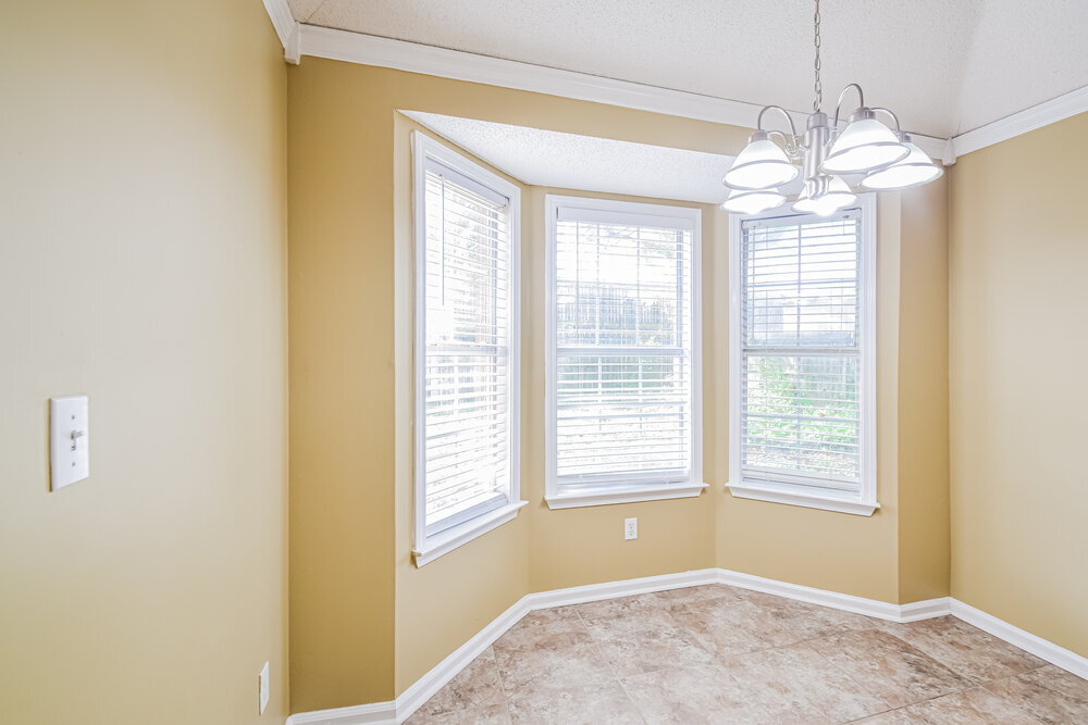 Building Photo - 430 N Ericson Rd