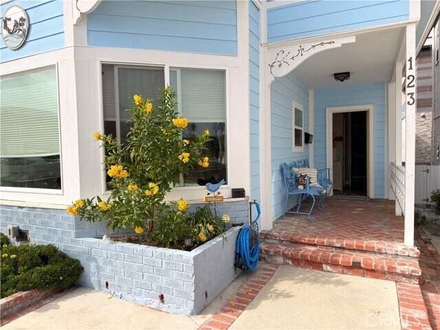 Building Photo - 123 28th St