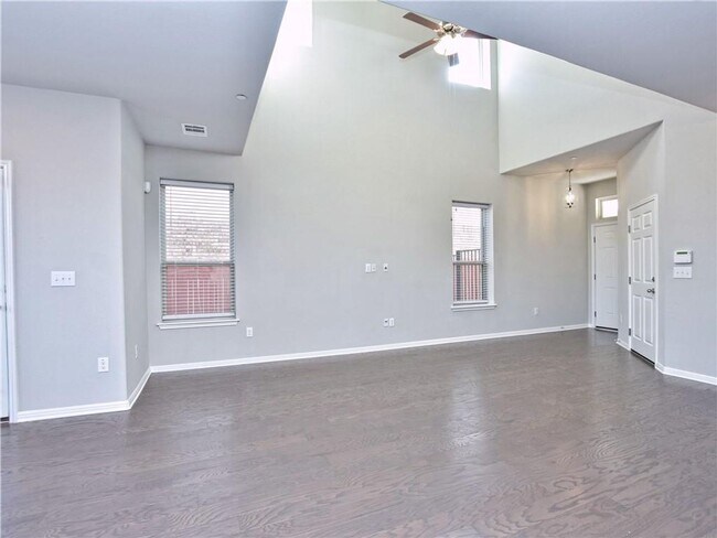 Building Photo - Alluring  Single Family Home | 3 BR/2.5BA | Peaceful Backyard| Coming Soon!