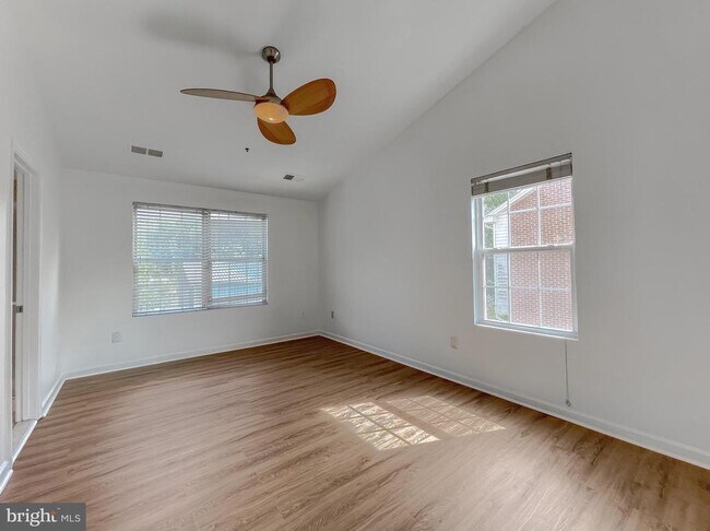 Building Photo - 2728 Coppersmith Pl