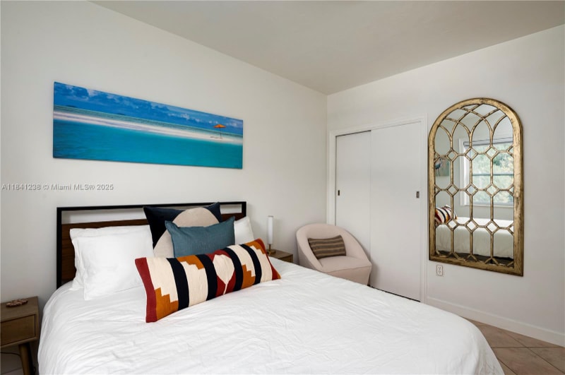 Building Photo - 1745 SW 11th Terrace