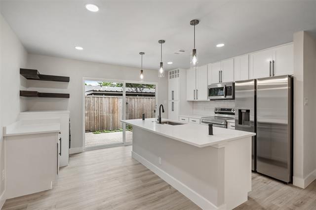 Building Photo - 10720 Pagewood Dr