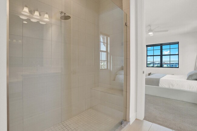 Building Photo - 12711 Machiavelli Way