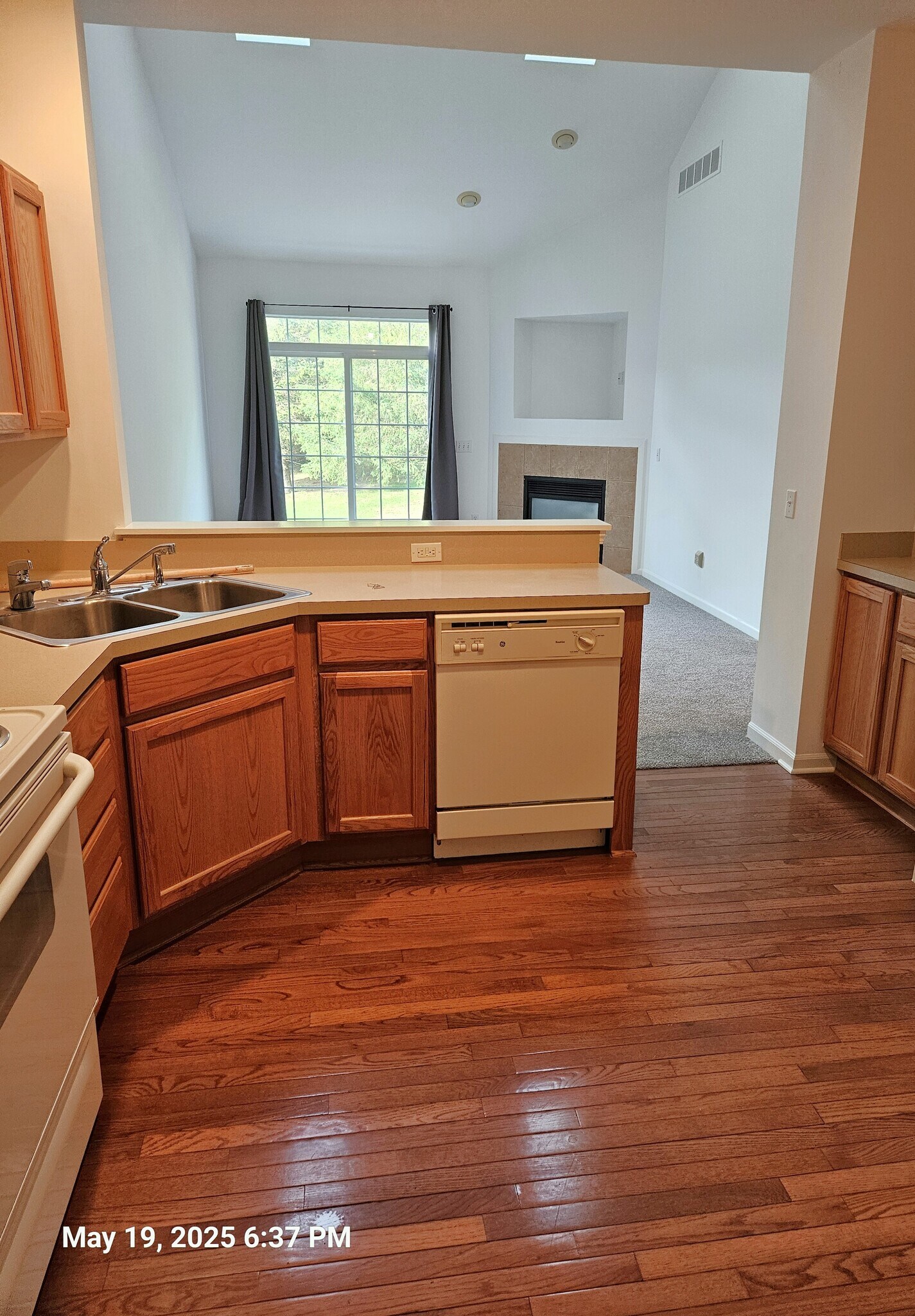 Building Photo - 1608 Mallard Pond Dr