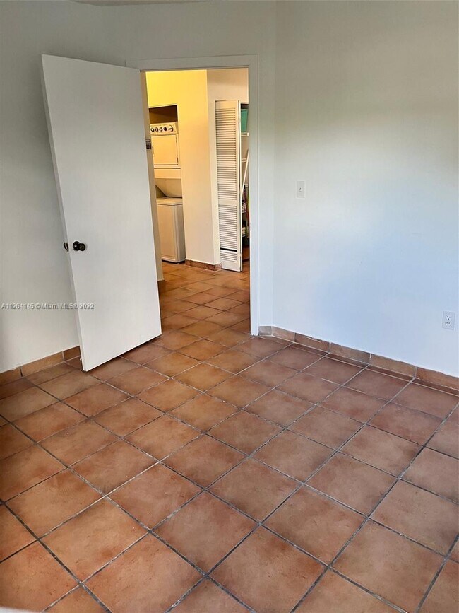 Building Photo - 7515 SW 153rd Ct