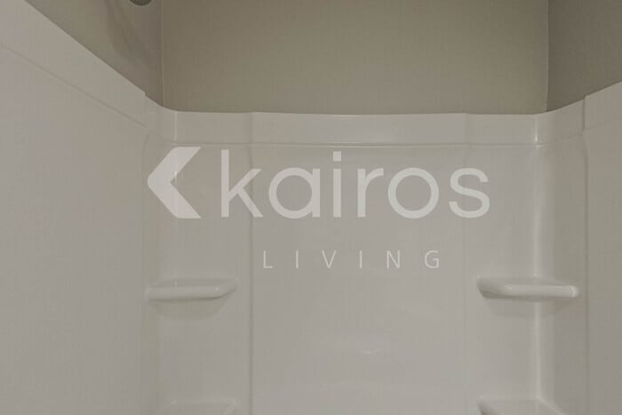 Building Photo - 13751 Pinyon Dr