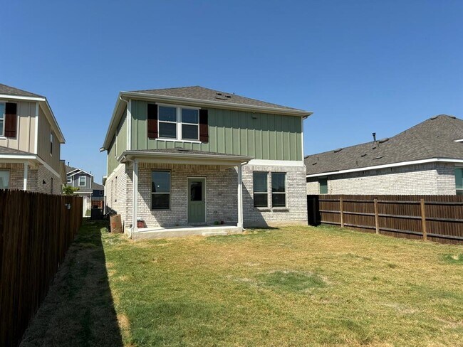 Building Photo - 108 Bennington Dr