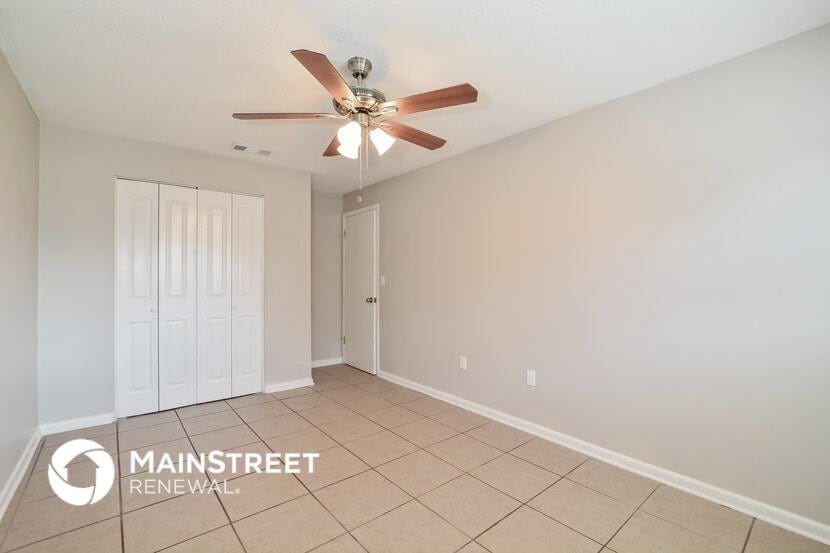 Building Photo - 1625 Leach Cir