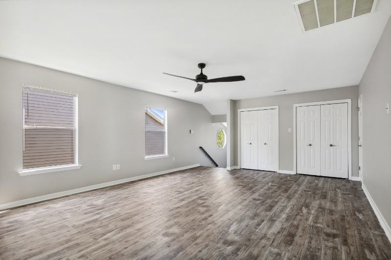 Building Photo - 1546 Marina Dr