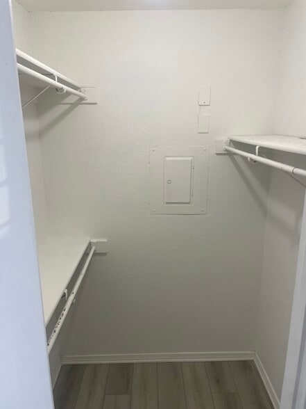 Building Photo - 4748 Old Bent Tree Ln