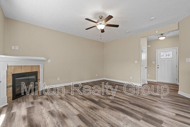 Building Photo - 528 Tip Top Ave