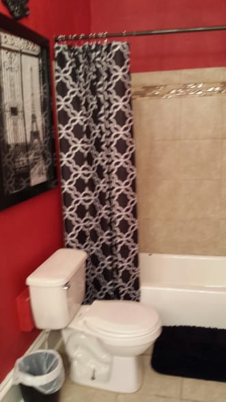 Building Photo - 1905 Ivy St