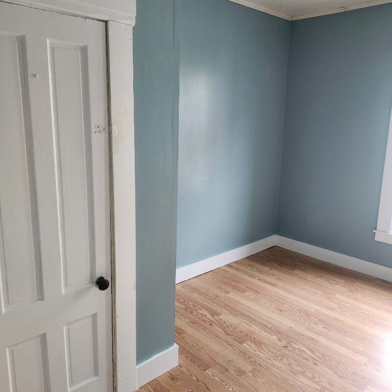 Building Photo - 50 Centre St