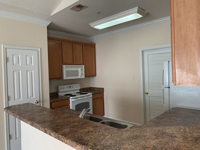 Building Photo - Murrells Inlet 3 Bedroom, 2 Bath, Unfurnis...