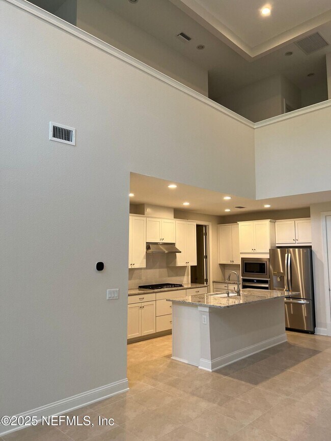 Building Photo - 11380 Newtonian Blvd