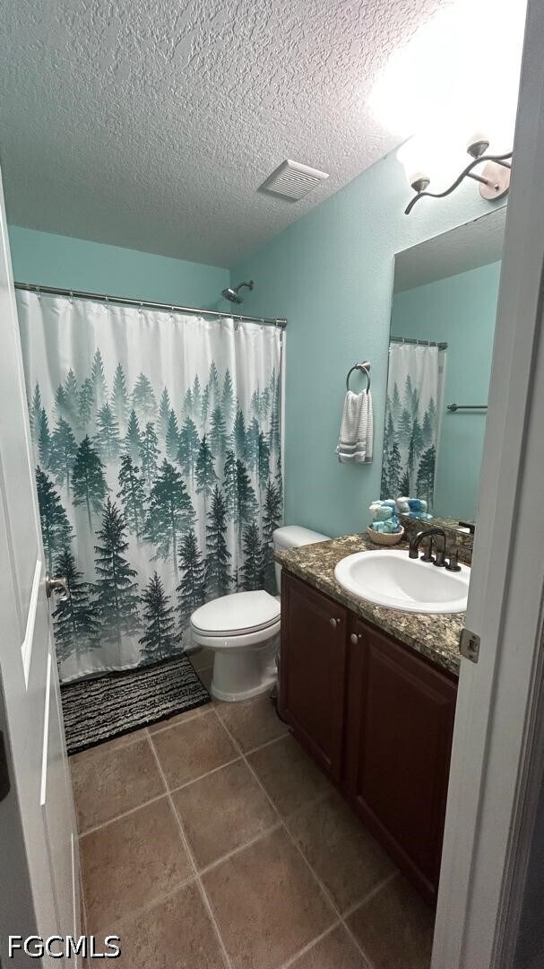 Building Photo - 180 SW Voltair Terrace