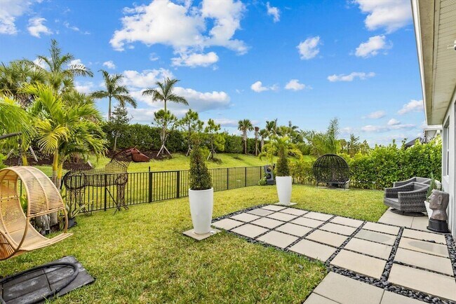 Building Photo - 9165 Remy Ln