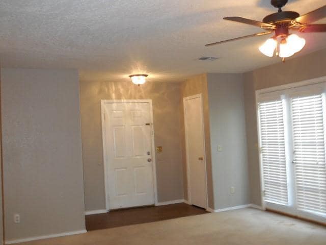 Building Photo - 1413 Concord Dr