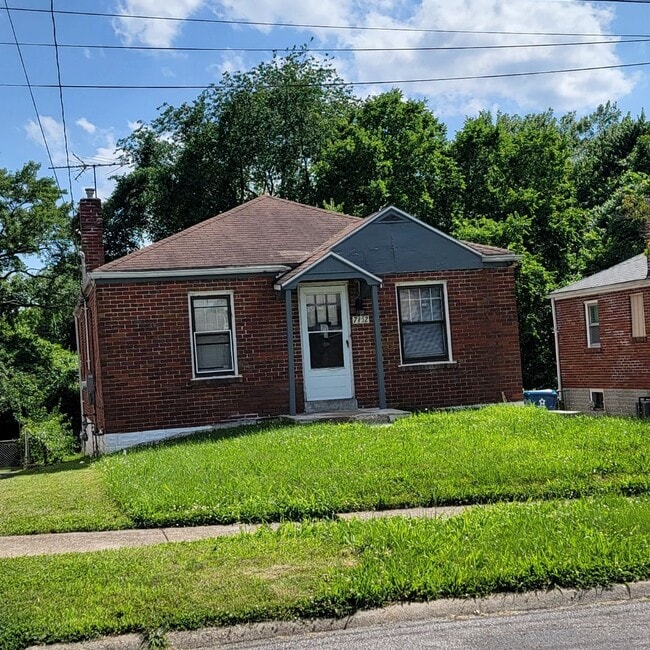 Primary Photo - $1095.00/ 2br - 2 Bedroom Home in Jennings...
