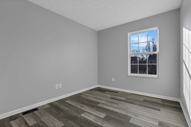 Building Photo - 8340 Crete Ln