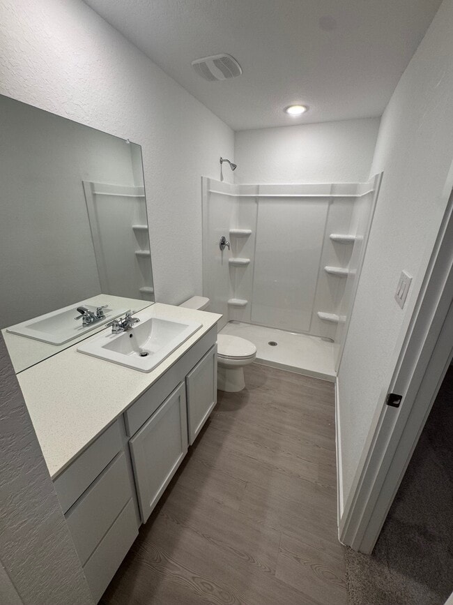 Building Photo - 7306 India Star