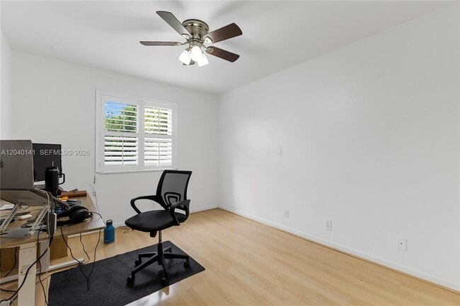 Building Photo - 4228 Laurel Ridge Cir