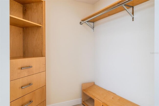 Building Photo - 988 Blvd of the Arts