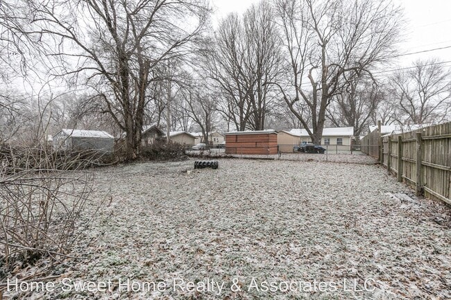 Building Photo - 2 br, 1 bath House - 1411 W Calhoun