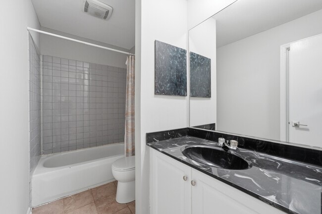 Building Photo - 5039 Chambers Dr