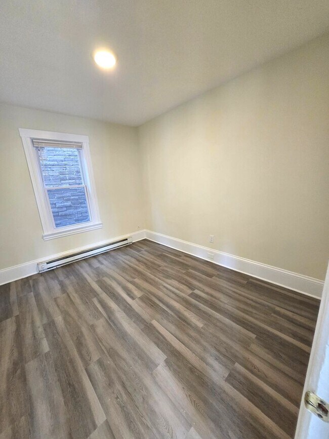 Building Photo - 47 Montgomery St