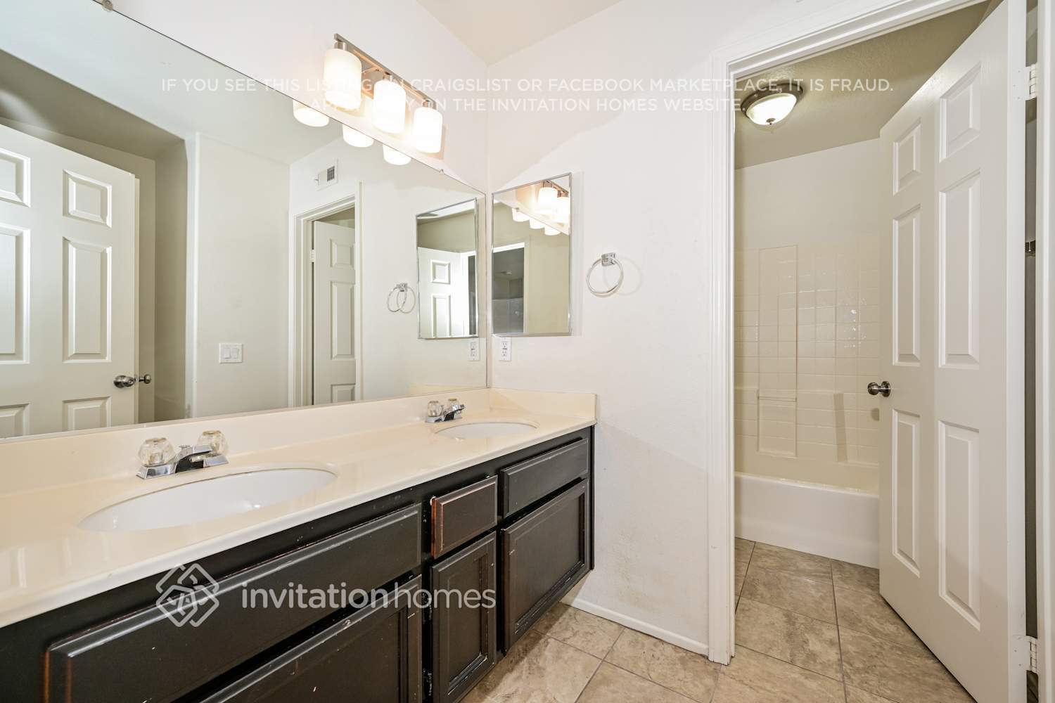 Building Photo - 3112 Fulham Ct